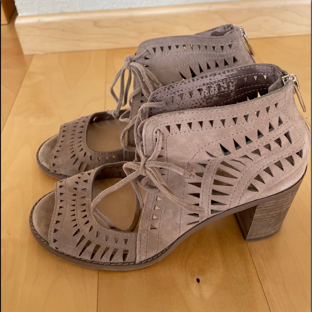 Vince Camuto Heels
